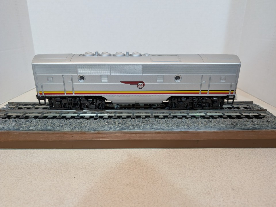 Lionel 6-24573 Santa Fe F3 Dummy B Unit 2383C, TMCC, Postwar ...