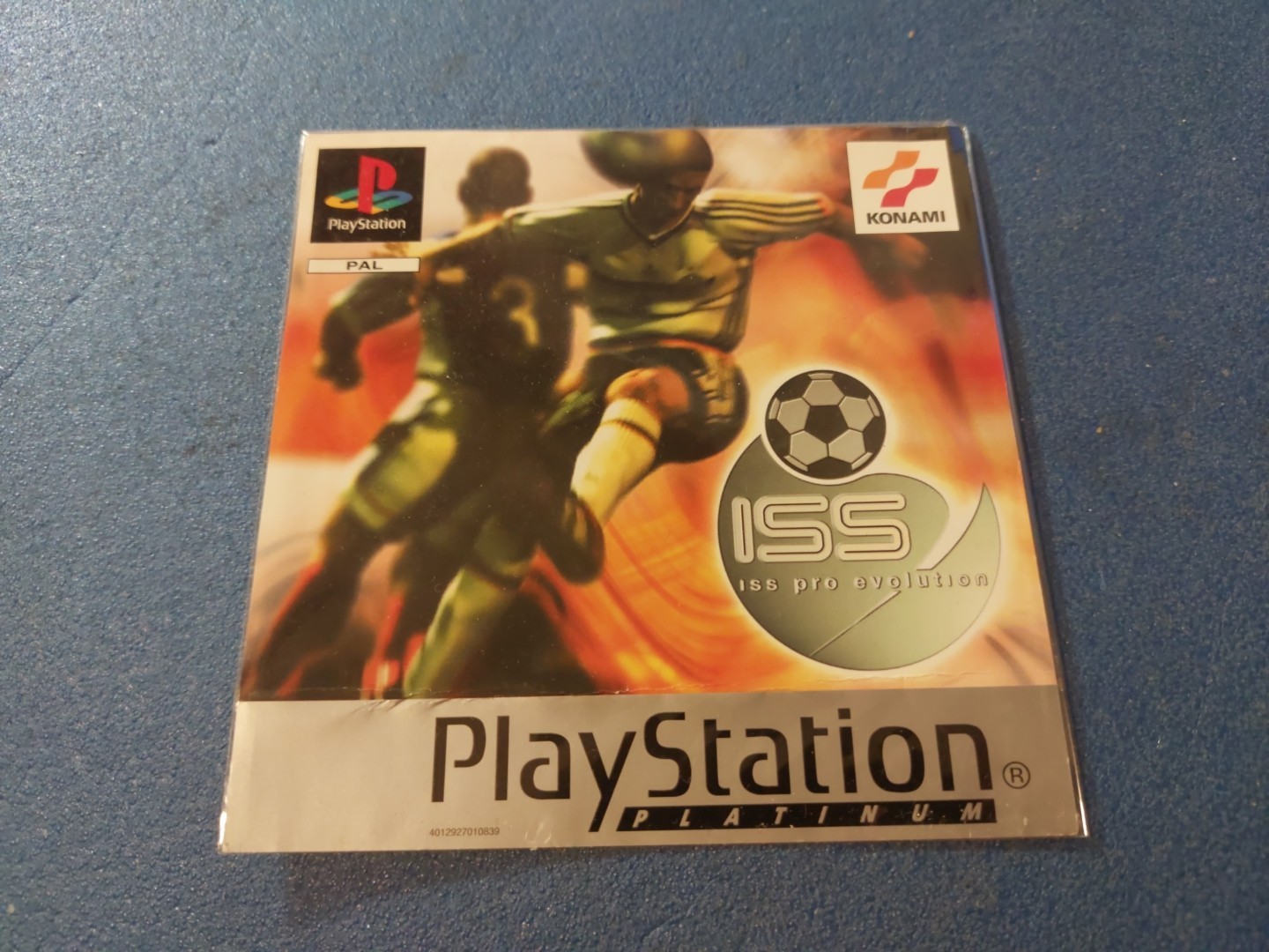 PS1 playstation 1 jaquette cover avant Iss International Pro Evolution Platinum 
