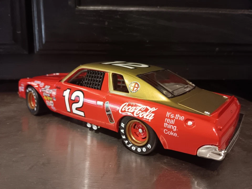 XRARE 1/24 RCCA Bobby Allison #12 1974 Coca-Cola Malibu CWB - Image 3 of 4
