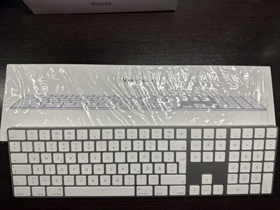 Apple Magic Keyboard with Numeric Keypad A1843