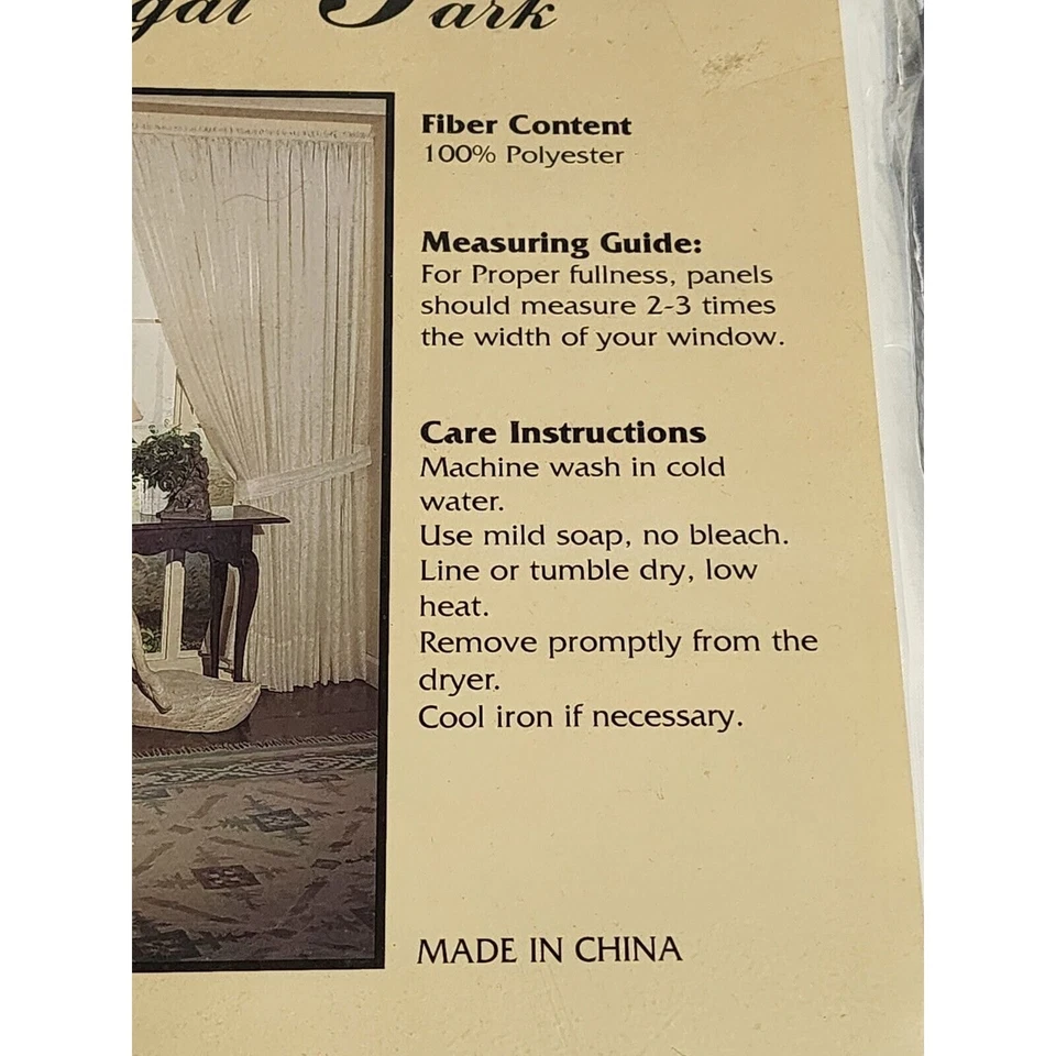 Panel Cortina Armario Montgomery Vintage Regal Park 60"X84" Blanco Nuevo Foto 4 de 4