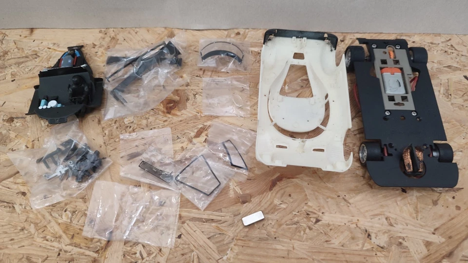 Slot Car Sideways Riley MKXX scala 1/32 - Immagine 2 di 2