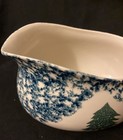 VTG Tienshan Spongeware ‘Cabin In The Snow’ Folk Craft Gravy Boat Server — photo 5