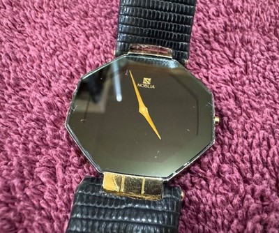 Noblia Sapphire Men's Wrist Watch Running Keeps Time 4621-E65932