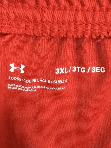 Under Armour Herren UA Tech Grafik Shorts 3XL rot lockere Passform leicht neu mit Etikett - Bild 4 von 10