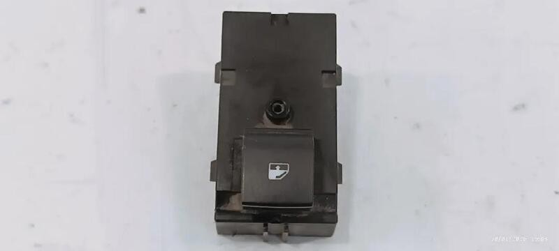 13301888 interruptor elevalunas trasero derecho OPEL ASTRA 1.7 CDTI (92KW) SW