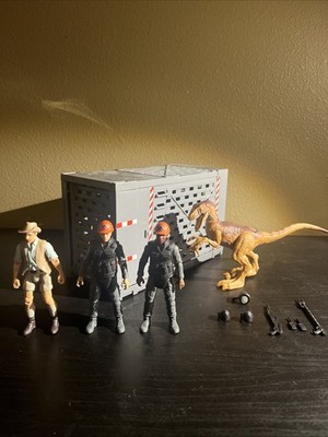 Jurassic World Legacy Collection Velociraptor Containment Chaos Pack Mattel