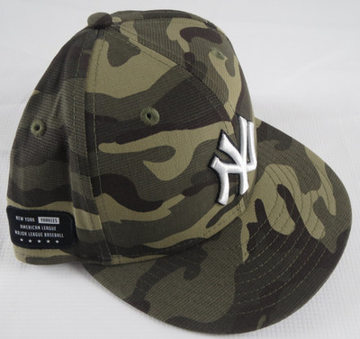 On Field New Era 59FIFTY NY Yankees Armed Forces 2021 Fitted 7 MADE IN USA