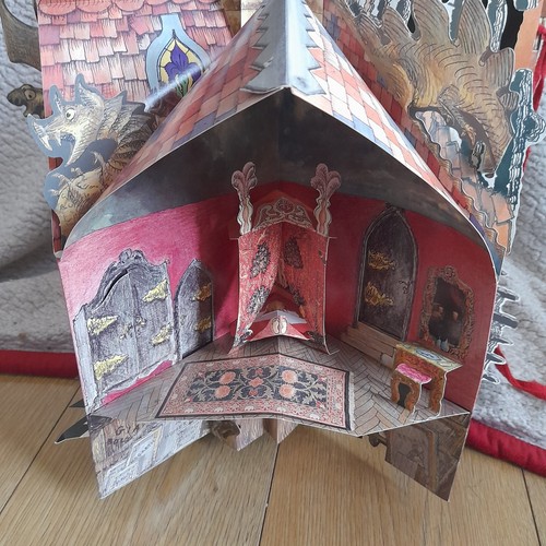 Botticelli's Bed & Breakfast Jan Pienkowski 1996 Pop-Up HB 3D 1st Edition Rare - Foto 8 di 12