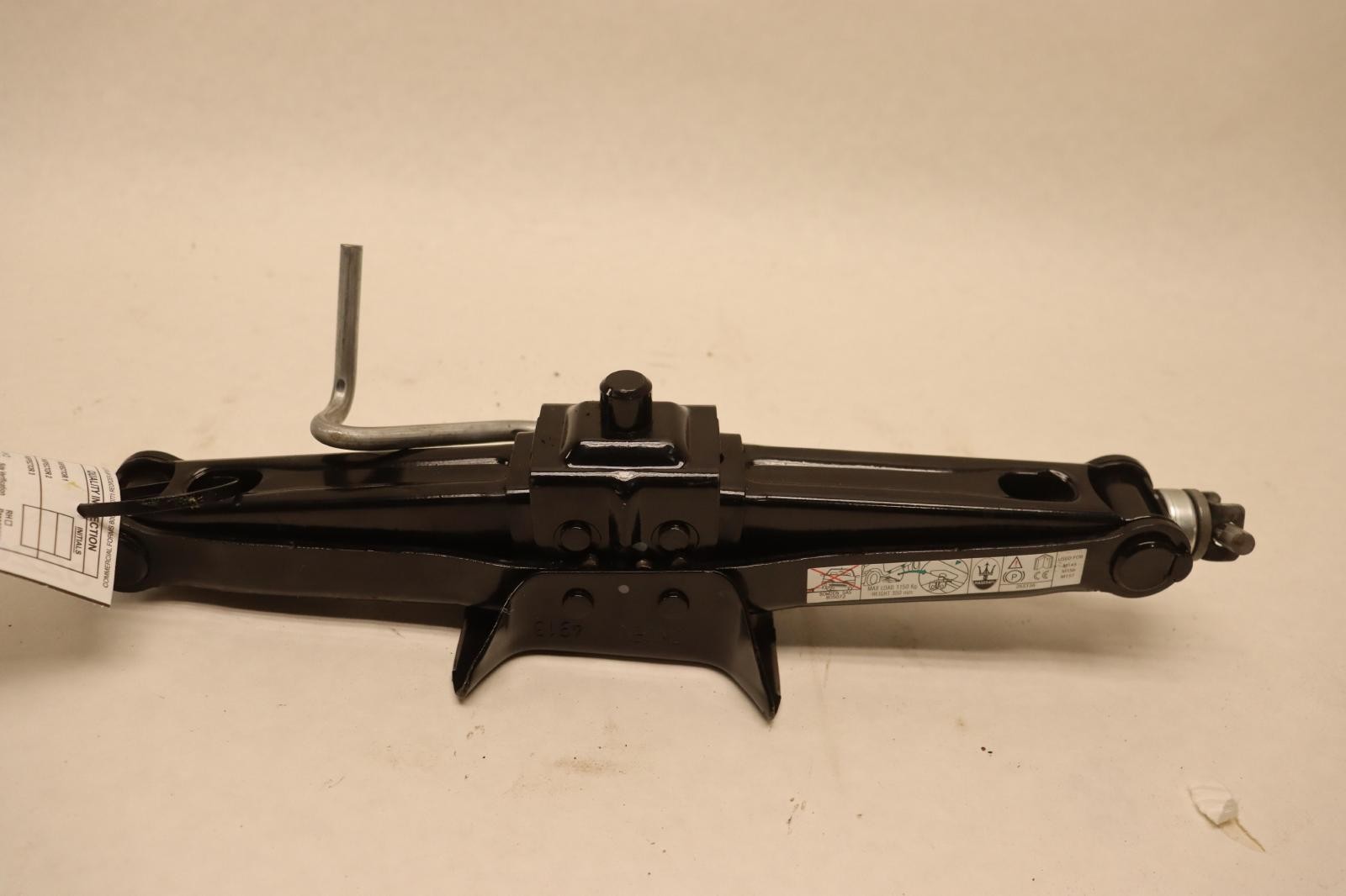 2014-2020 MASERATI QUATTROPORTE EMERGENCY SPARE WHEEL TIRE LIFT JACK OEM