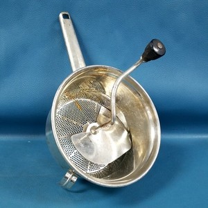 VTG FOLEY Food Mill Chrome #101 2 Quart Ricer Masher Sifter