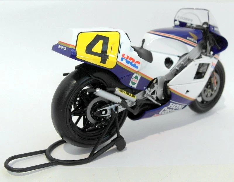 Minichamps 1/12 Scale Diecast 122 850004 Honda NSR 500 Freddy Spencer GP 1985 - Image 3 of 4