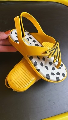 MINI MELISSA SIZE 10