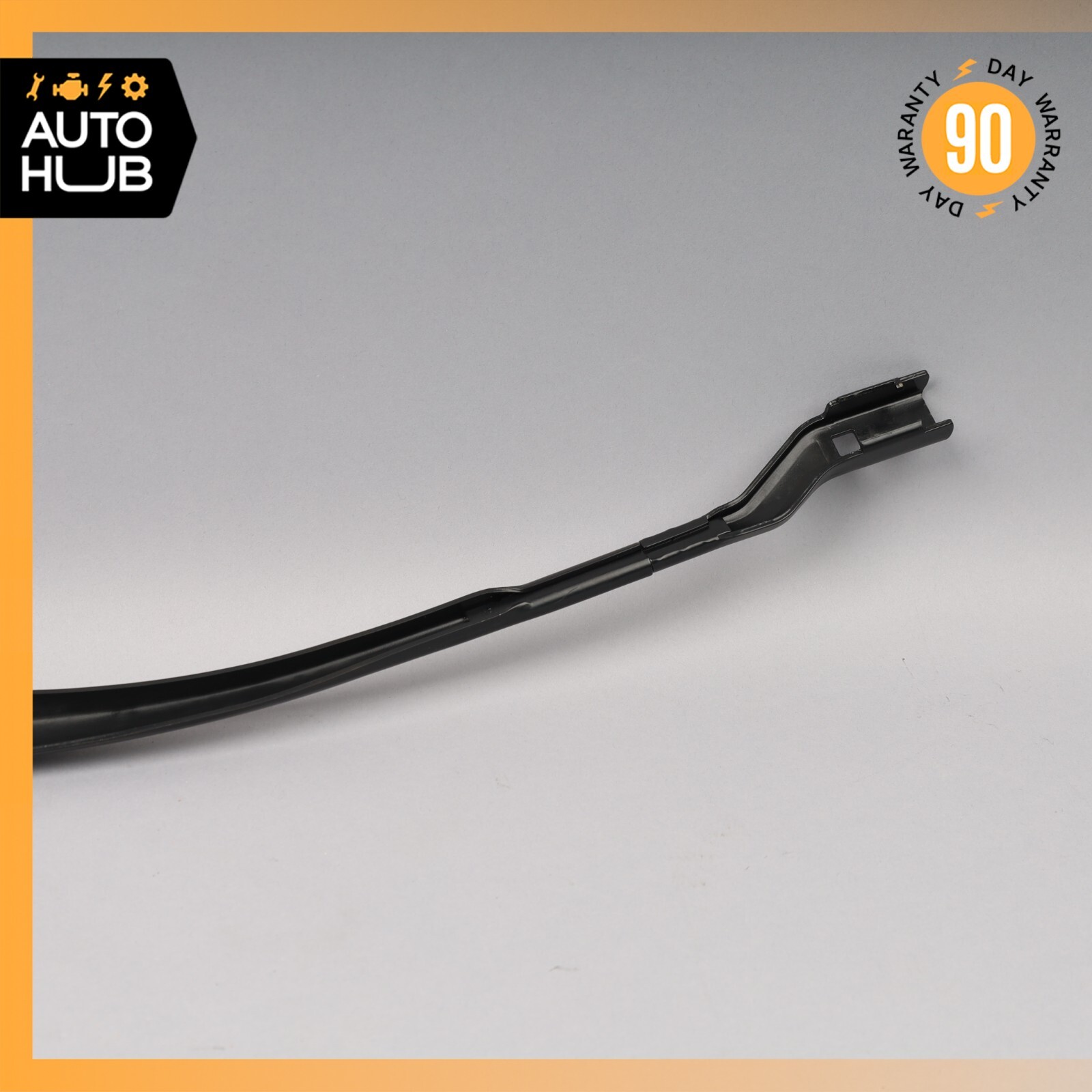 14-22 Maserati Ghibli Right Side Windshield Washer Wiper Arm Blade 670001642 OEM