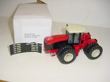 Hard To Find 1/32 Versatile Buhler 2425 Tractor W/Duals by Scale Models NIB!