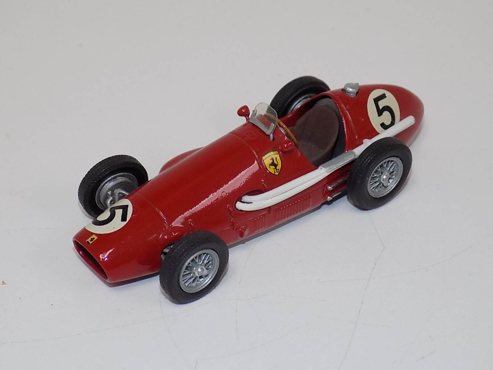 1 43 reproducción histórica Ferrari 500 f21953 f21953 f21953 campeón del Gran Premio británico a. Askari gp031 e47