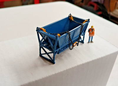 Concrete Hopper Closed Door 3D Printed In Sarens Blue Liebherr Yellow  1/87th