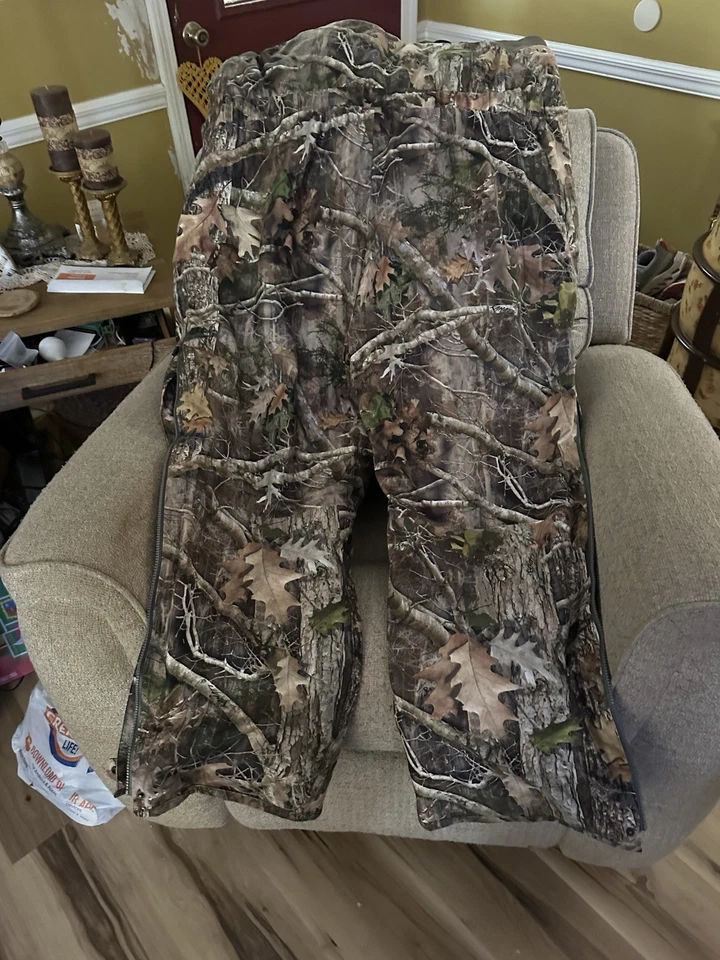 Cabela's Men's MT050 Whitetail Extreme Gore-tex GTX Hunting Bibs Strata Camo - Image 3 of 4