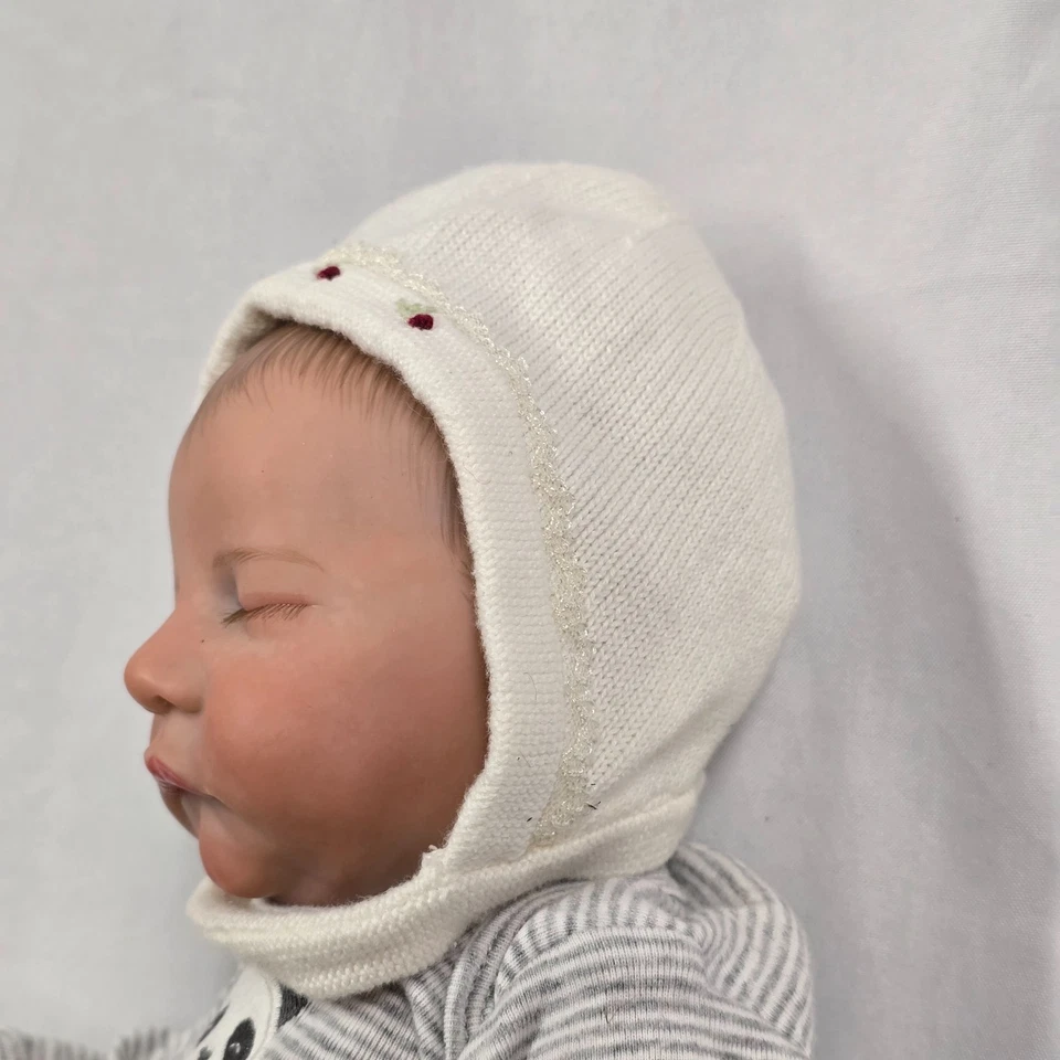 Gymboree Vintage 2002 Victorian Charm Knit Sweater Cream Bonnet Cap Hat 0-3 - Image 2 of 4