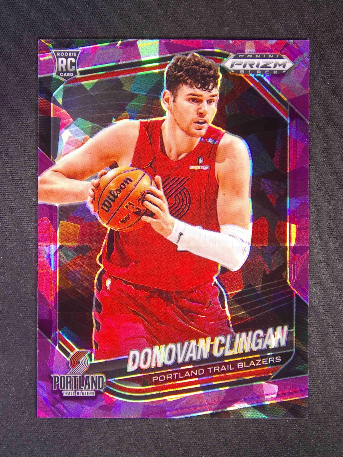 2024-25 Panini Prizm Black Donovan Clingan #131 RC Rookie Purple Ice /149