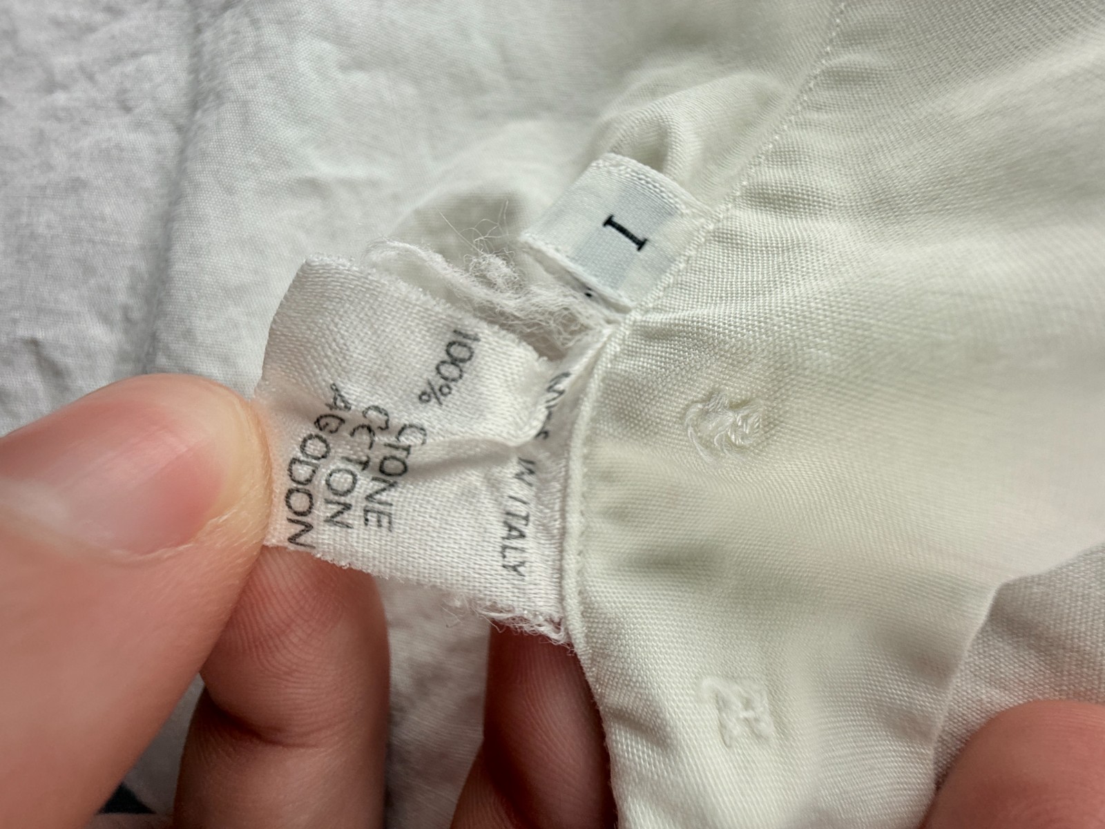 Givenchy Cotton Italy 17 White Solid Button Up Lo… - image 15