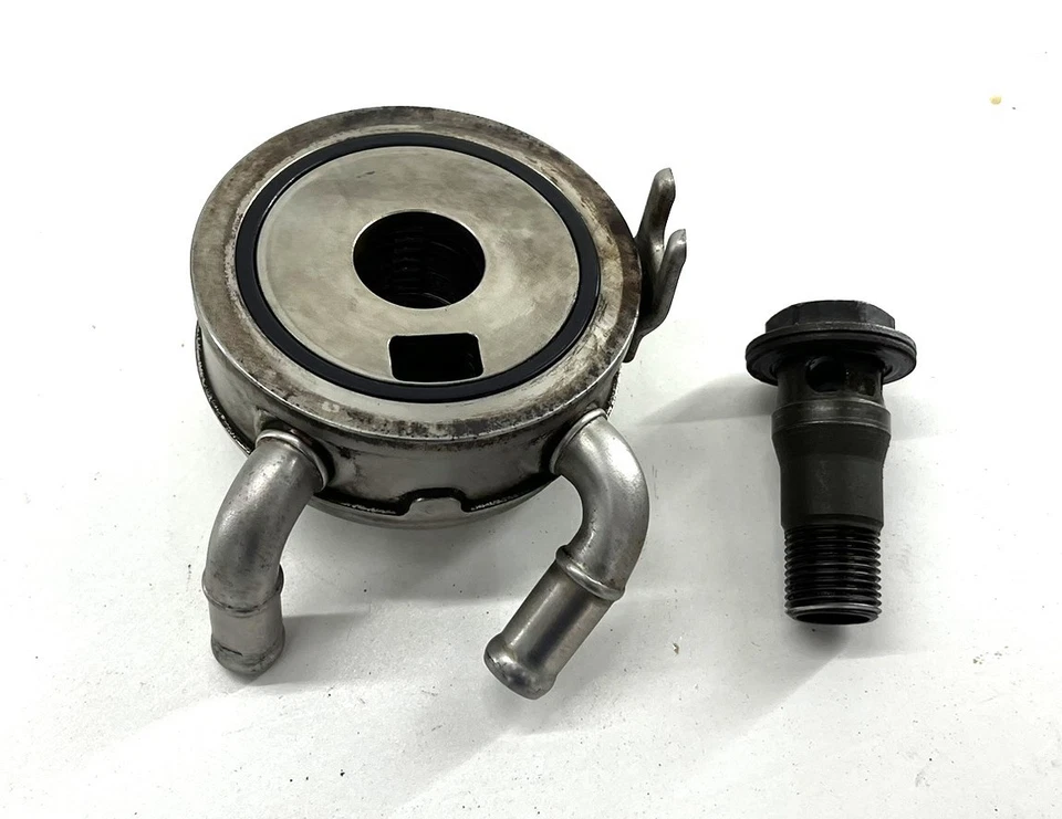 96-04 TOYOTA 4Runner Tacoma A/T 3.4L V6 5VZ 5VZ-FE ENFRIADOR DE ACEITE genuino OEM Foto 4 de 4