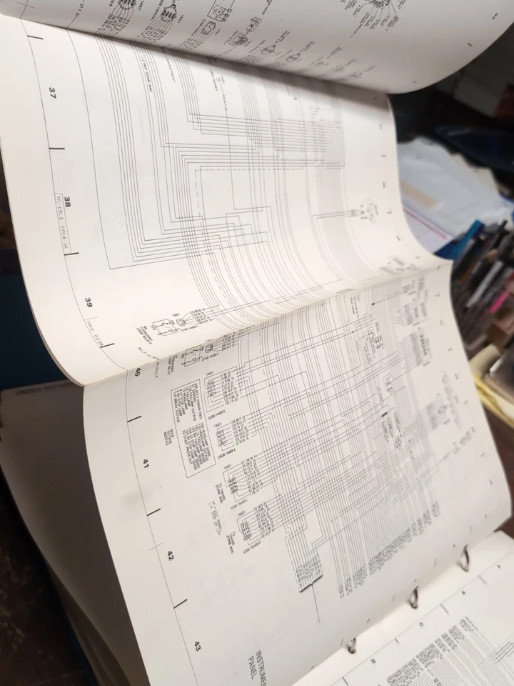 Lincoln Mark VII 1988 cableado eléctrico y diagramas de vacío guía hojas manuales Foto 2 de 2