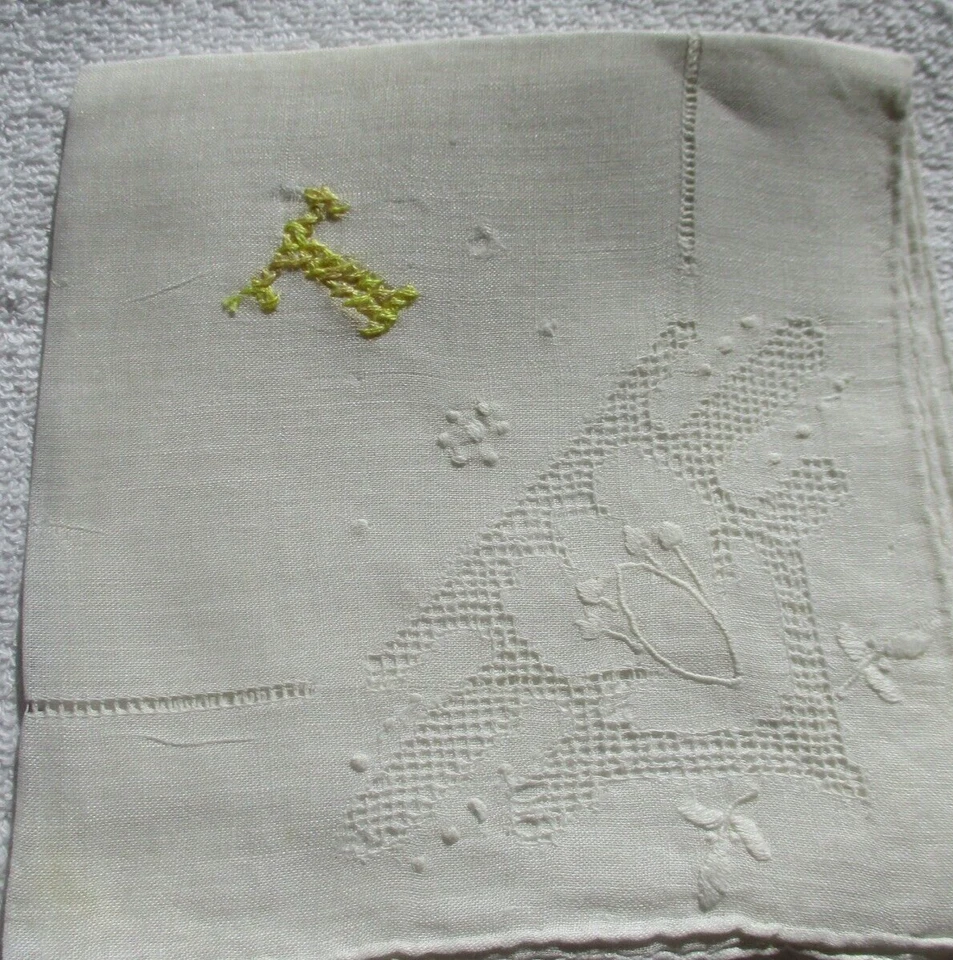 Винтажный белый носовой платок с ручной монограммой «T» желтый - Изображение 4 из 4