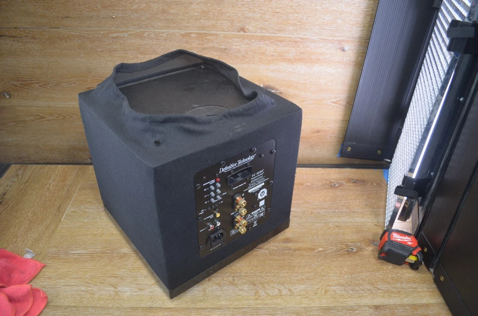 Definitive Technology Supercube 6000 Subwoofer SuperCube 1500W TESTED Video - Image 4 of 4