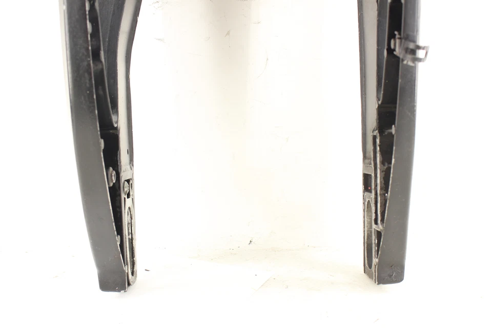 2007 SUZUKI GSXR600 OEM REAR SWINGARM BACK SUSPENSION SWING ARM 61000-01H00-YAP - Image 4 of 4
