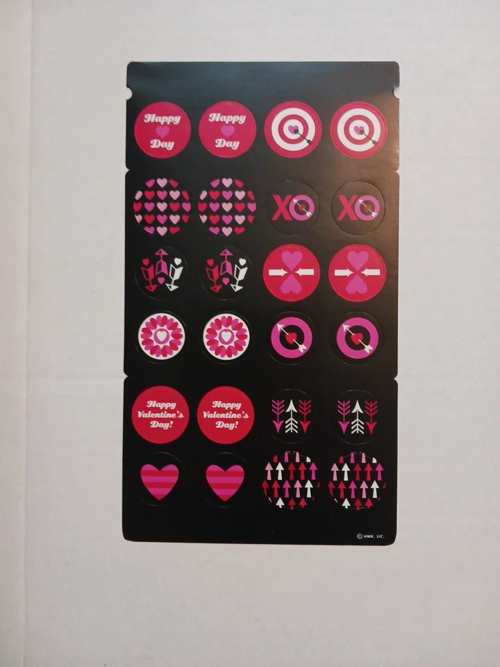 Hallmark 2 Packages Of 8 Valentine's Cards Total Of 16 Cards - Image 4 of 4