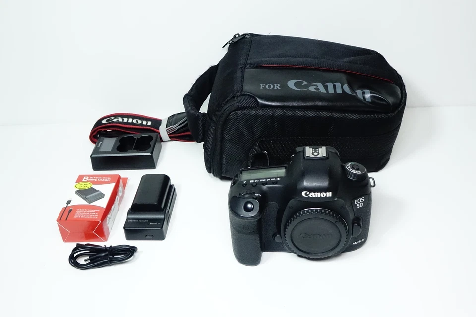Canon EOS 5D Mark III, foto 2 di 5