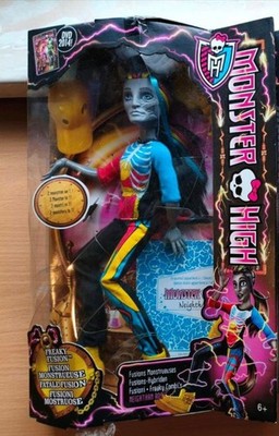 Monster High Neighthan Rot Fatale Fusion Freaky Fusion Neu OVP Box