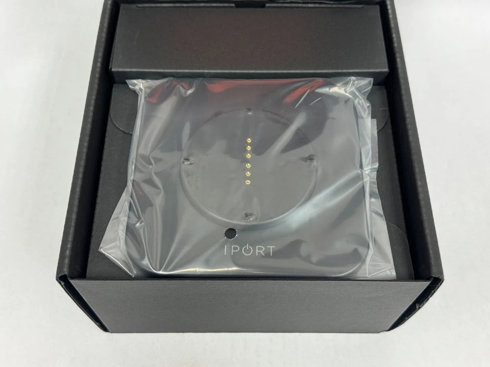New Open Box iPort Connect Pro Wallstation for Apple iPad 72350 - Black - Image 2 of 4