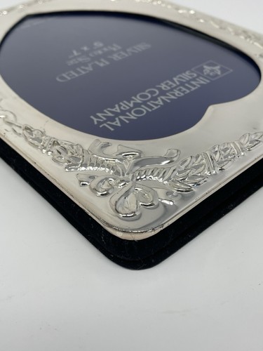 International Silver Company Photo Album Heart with Ribbons and Bows - Picture 7 of 12