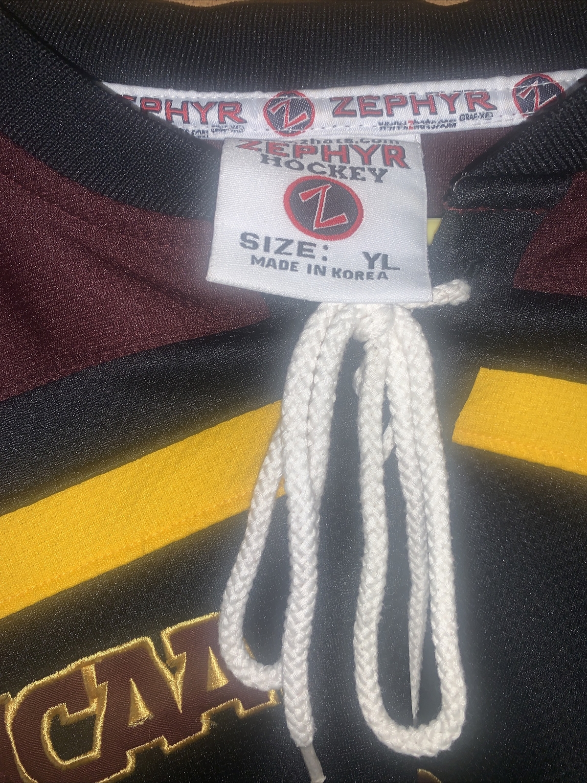 MINNESOTA GOLDEN GOPHERS Men's Zephyr HOCKEY JERSEY - Size 48 - sporting  goods - by owner - sale - craigslist