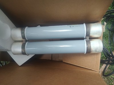 Eaton 15HLE-250 E    250 A 15.5 kva fuse Double Barrel Line Fuse