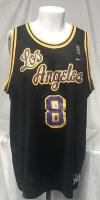 kobe bryant 8 black jersey