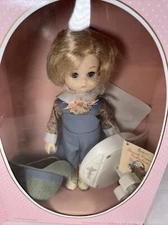 Effanbee "Li'l Innocents 1989 - French Country Son Jonathan 9" Doll FB6902 D-7