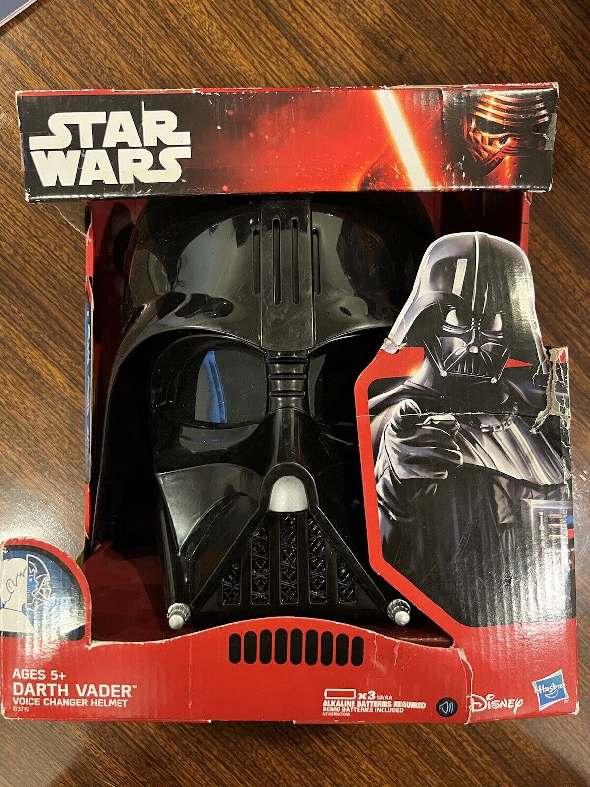 Afbrydelse labyrint Vis stedet New Hasbro Star Wars Empire Strikes Back Darth Vader Voice Changer Mask  Helmet | eBay