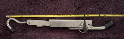 C.S. JOHNSON *NEW* SINGLE HOOK ANCHOR CHAIN TENSIONER FOR 5/16'' CHAIN #46-250-1
