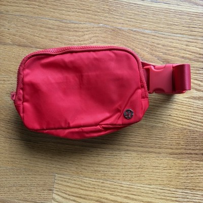 Lululemon Everywhere Belt Bag 1L Cherry Red Fanny Pack Crossbody Hip Pack