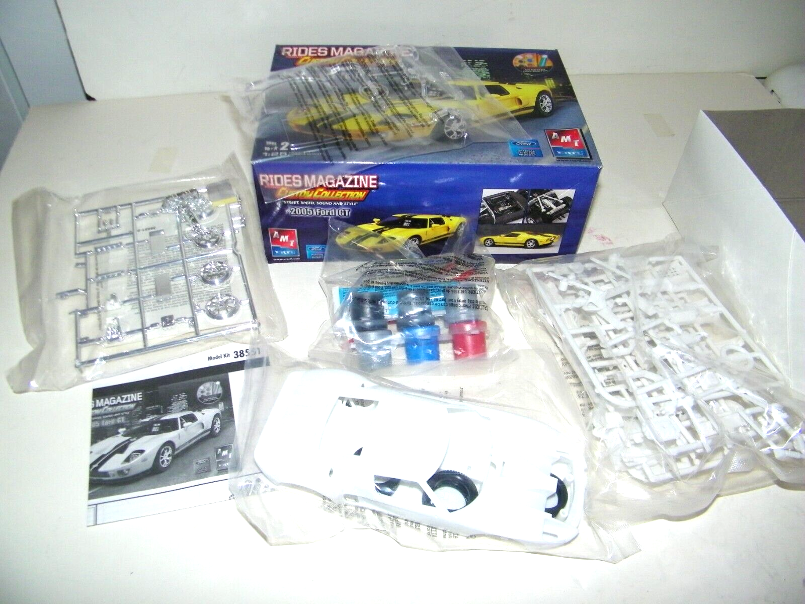 AMT ERTL Rides Magazine Custom Collection 2005 Ford GT 1/25 OPEN BOX ...