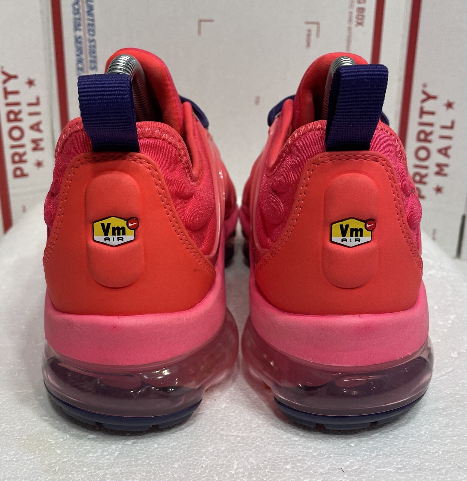 red vapormax plus size 6.5