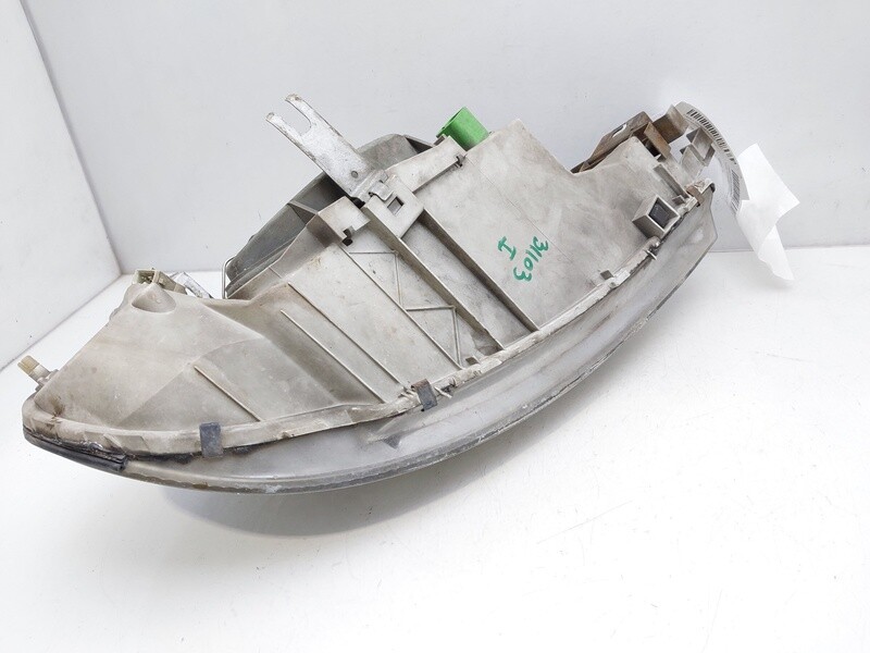 1056278 headlamp left side for FORD MONDEO II TURNIER 1.8 TD 1996 