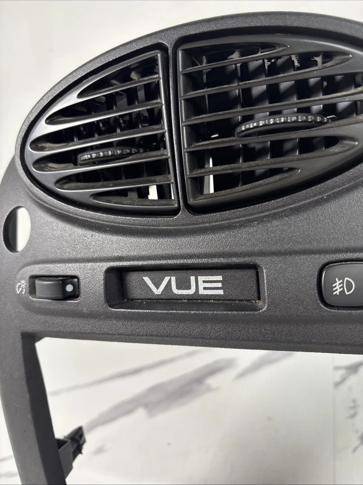 2002 - 2005 Saturn Vue painel central rádio controle climático moldura acabamento 22693831 - Imagem 4 de 4