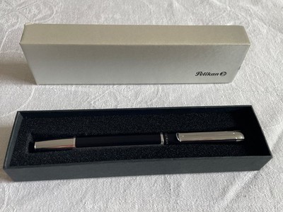 Pelikan Tintenroller Pura R40 schwarz silber