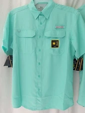 Realtree Fishing Button Shirt Men aqua green Vent UPF 40 Guide Shirt  Med & Larg