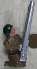 Vintage Barclay Pod Foot Soldier Firing Anti Aircraft Gun Cannon 2