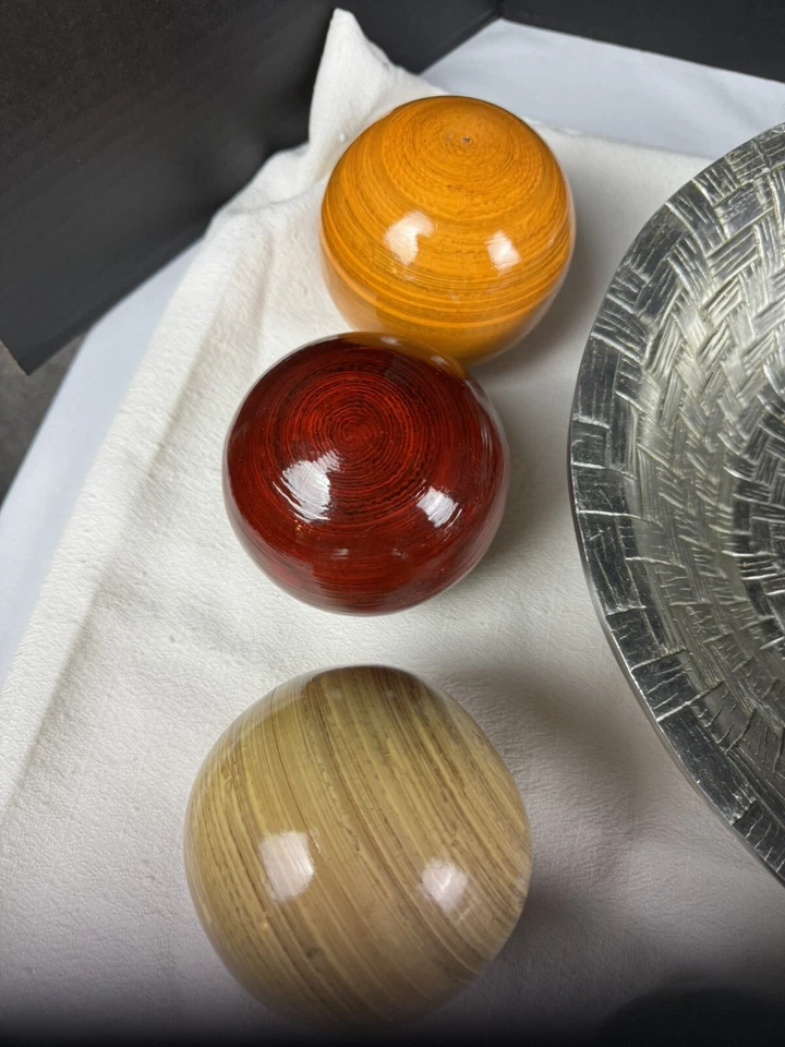 Bowl And Round Spheres  - Image 4 of 4